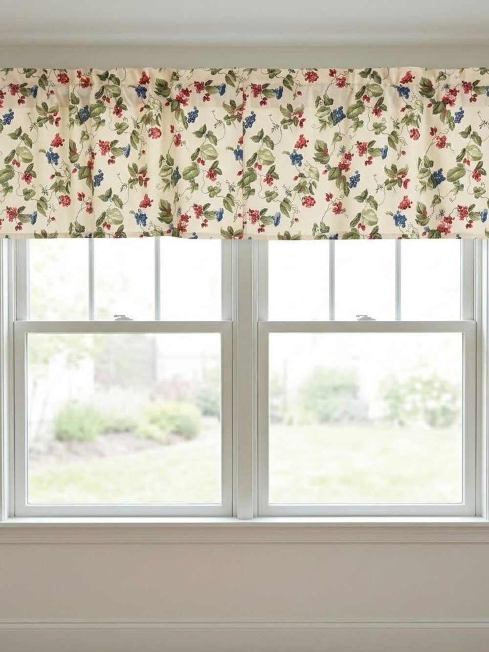 Pair of Vintage Waverly Pleasant Valley Curtain Valances Set of 2 Grapes Country